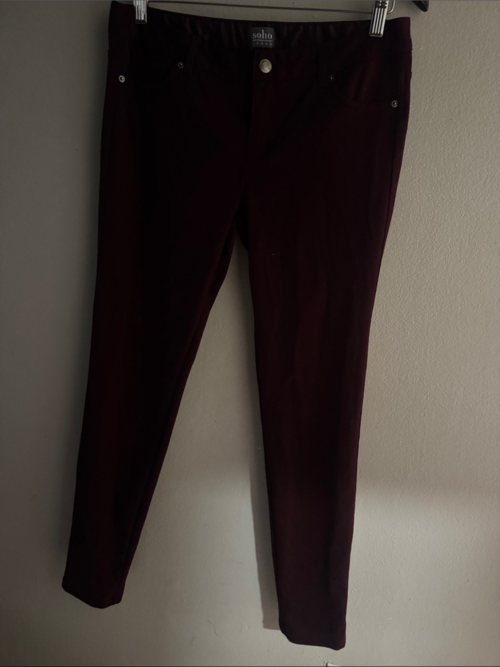 Soho Skinny Jeans in Dark Burgundy